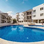 Apartamento Serenity With Pool