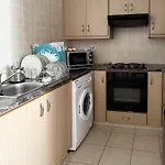 Apartamento Serenity With Pool Paralimni