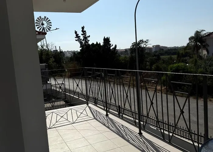 Διαμέρισμα Serenity With Pool *