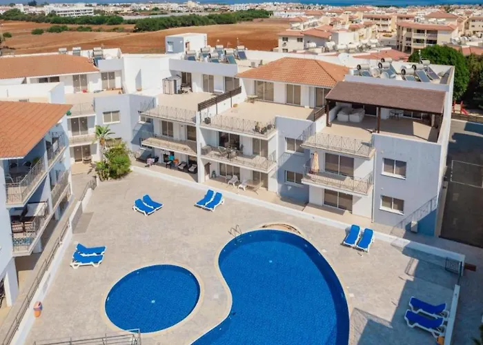 Apartmán Serenity With Pool